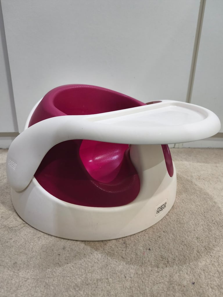 image for Baby snug seat with detachable activity tray