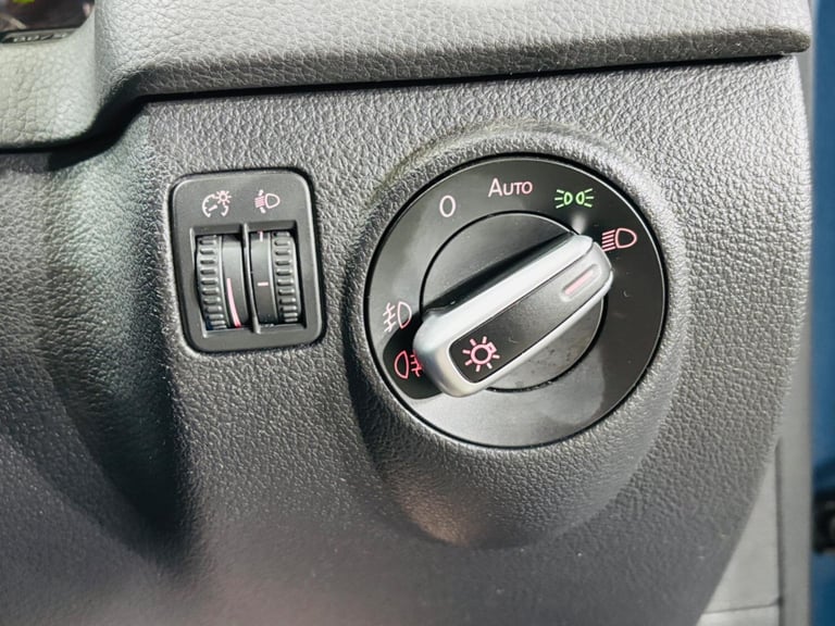 2012 Volkswagen Tiguan 2.0 TDI BlueMotion Tech SE DSG 4WD Euro 5 (s/s) 5dr ESTATE Diesel Automatic