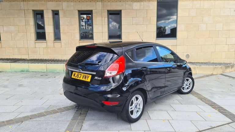 2013 Ford Fiesta 1.25 82 Zetec 5dr HATCHBACK Petrol Manual
