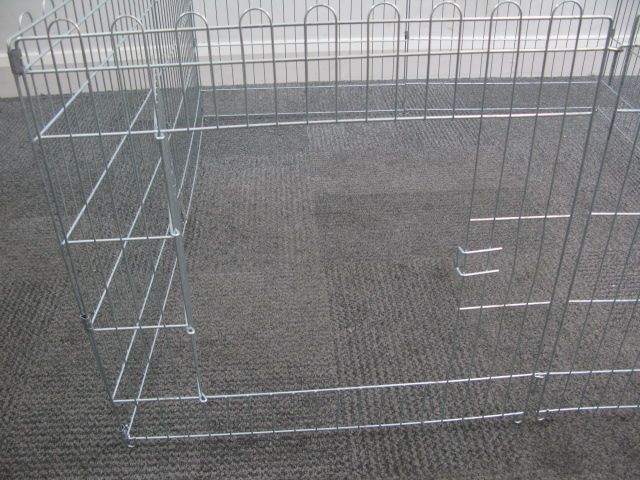 Playpen for pets . 8 sections each 60cm*60cm . Folding