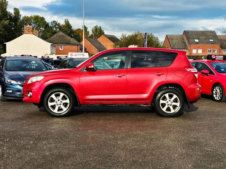 2010 Toyota RAV4 2.2 D-4D XT-R SUV 5dr Diesel Manual 4WD Euro 5 (150 ps) 12 MONTHS MOT ON SA ESTA...