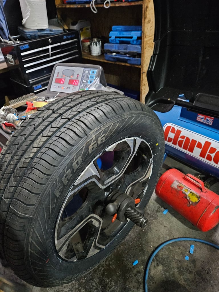 Part Worn / Used Tyre Stock and Fitting Service 