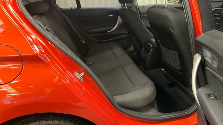 2017 BMW 1 Series 2017 17-Reg BMW 118i [1.5] SE 5dr [Nav] Step Auto,BURNT ORANGE,SAT NAV!! HATCHB...