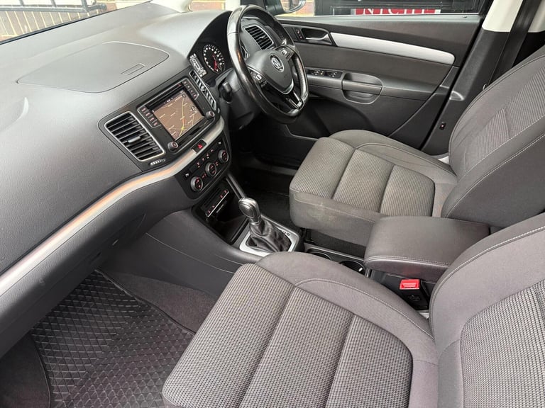 2018 Volkswagen Sharan 2.0 TDI SE Nav DSG Euro 6 (s/s) 5dr MPV Diesel Automatic