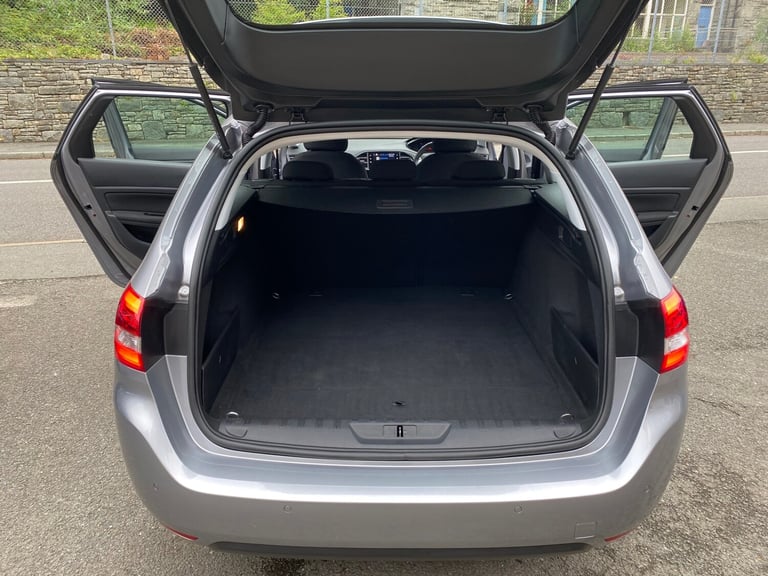 2020 70 Peugeot 308 1.5 BlueHDi 130 Active Premium 5dr [Digital] Estate Car 