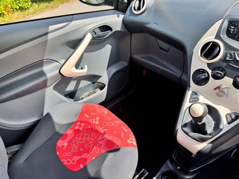 Ford KA 1.2 Edge Manual Black 2014 14 reg