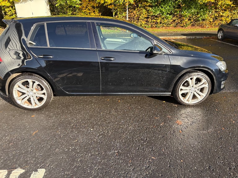 VW GOLF BLACK 5 DOOR TWIN SPORTS EXHAUSTS ZERO ROAD TAX