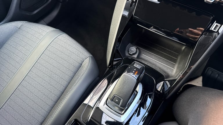 2022 Peugeot 2008 1.2 PureTech Allure Premium SUV 5dr Petrol EAT Euro 6 (s/s) (130 ps) SUV Petrol...