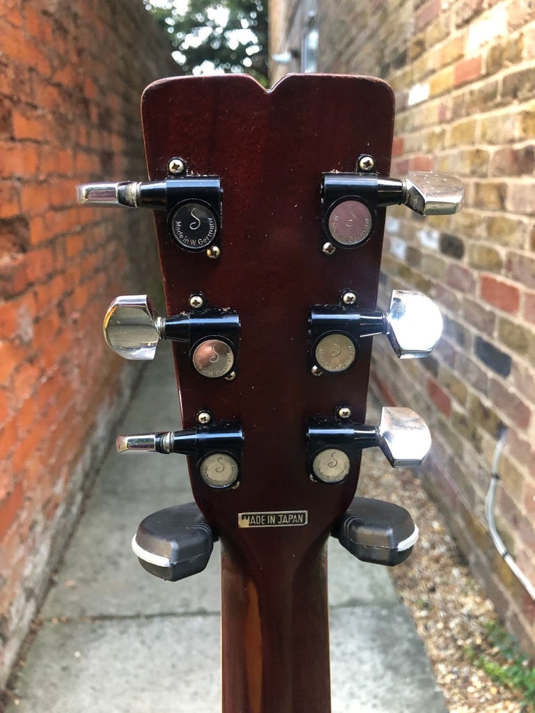 Fender F-85 vintage acoustic guitar (made in Japan, 70s)