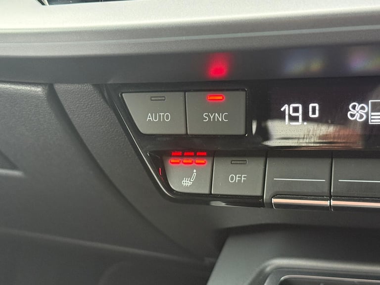2025 Audi A3 1.5 TFSI 35 S line Sportback 5dr Petrol S Tronic Euro 6 (s/s) (150 ps) HATCHBACK Pet...