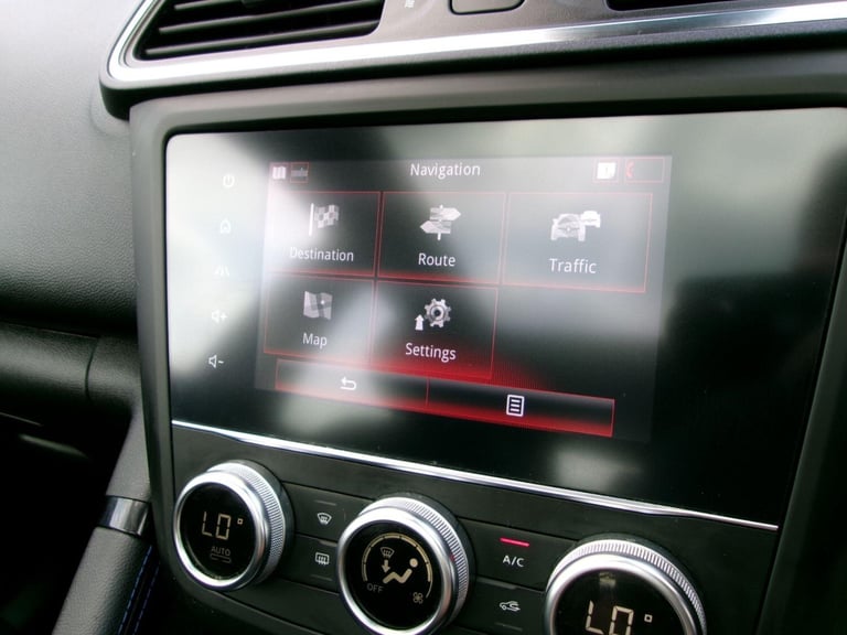 2019 Renault Kadjar 1.5 Blue dCi S Edition Euro 6 (s/s) 5dr HATCHBACK Diesel Manual