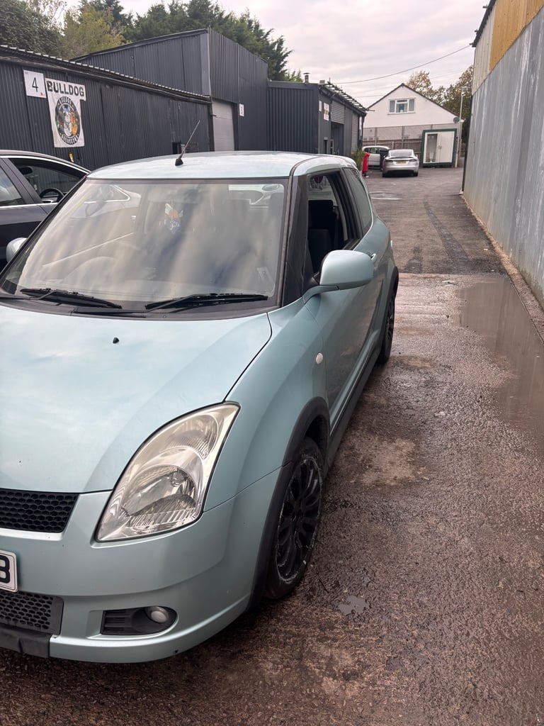 Suzuki, SWIFT, Hatchback, 2007, Manual, 1328 (cc), 3 doors
