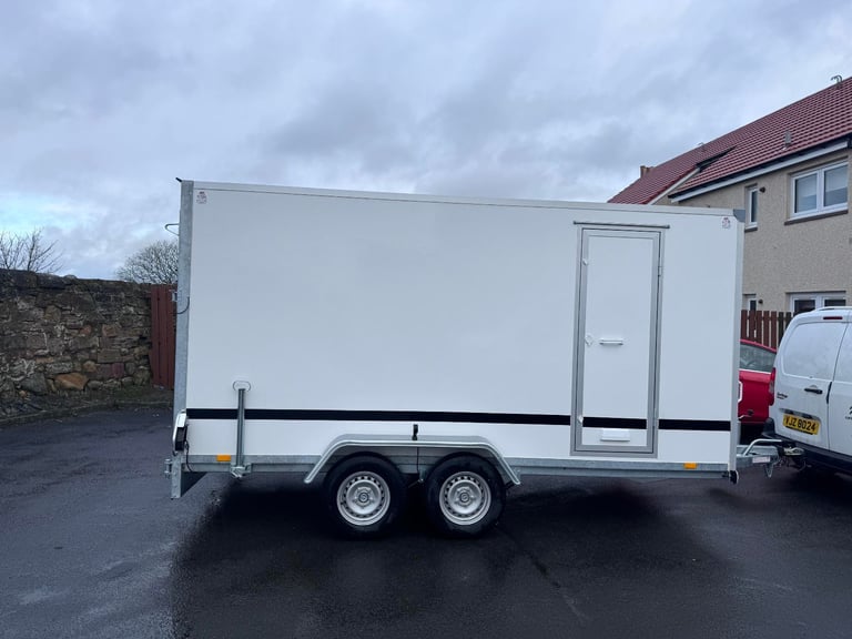 BRAND NEW 400cm x 200cm x 200cm TWIN AXLE BOX TRAILER WITH DUO DOORS 2700KG