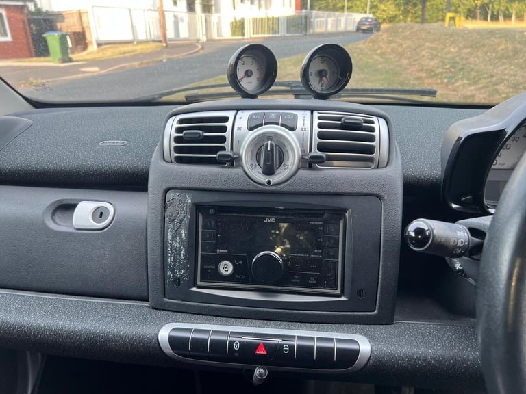 2010 smart fortwo CDI Passion 2dr Softouch Auto [Luxury Pack] [2010] COUPE Diesel Automatic