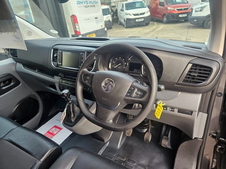 2020 Vauxhall Vivaro 2700 1.5d 100PS Sportive H1 Van PANEL VAN DIESEL Manual