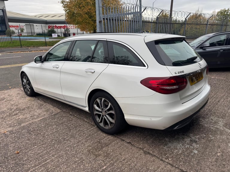 2015 Mercedes-Benz C-Class 2.0 C200 Sport (Premium) 7G-Tronic+ Euro 6 (s/s) 5dr ESTATE Petrol Aut...