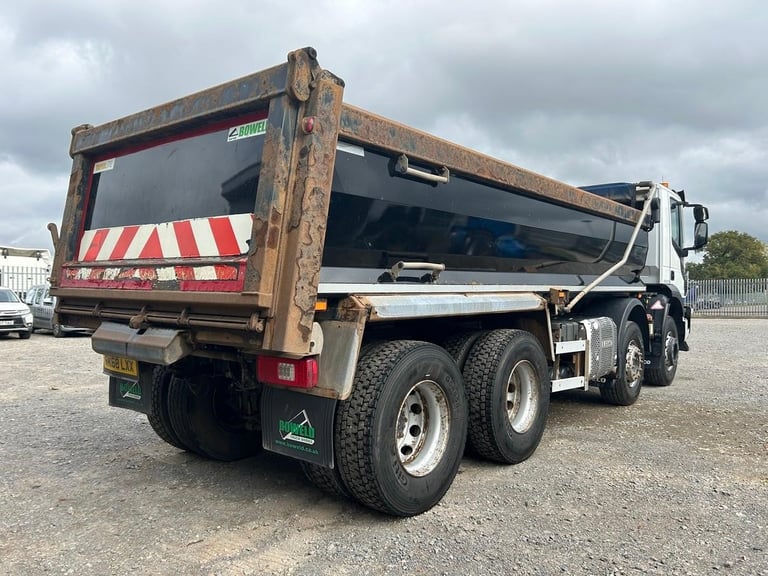 IVECO STRALIS X-WAY 8X4 STEEL TIPPER 2018 – RK68 LXX