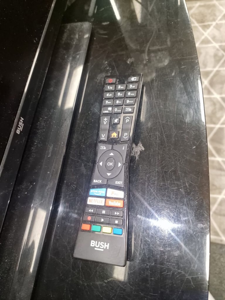 32 inch bush smart TV £75