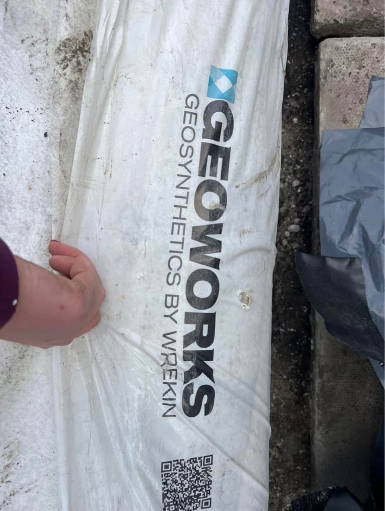 Geotextile membrane non-woven