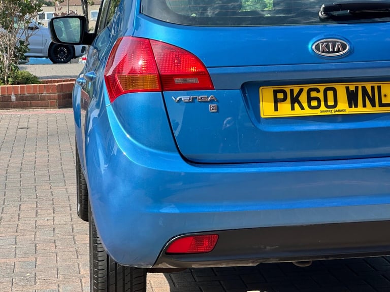 2010 Kia Venga 1.6 2 Auto Euro 5 5dr HATCHBACK Petrol Automatic