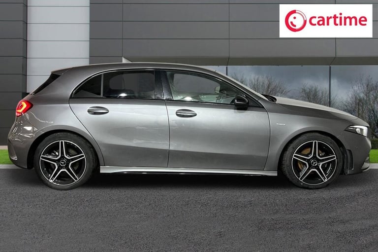2021 71 MERCEDES-BENZ A-CLASS 1.3 A200 AMG LINE EDITION (EXECUTIVE) HATCHBACK 5D