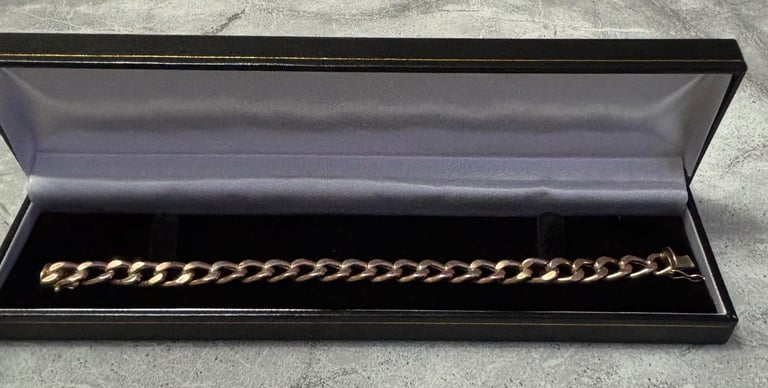 image for 9ct Gold Cuban Bracelet (30.31g) men's or ladies