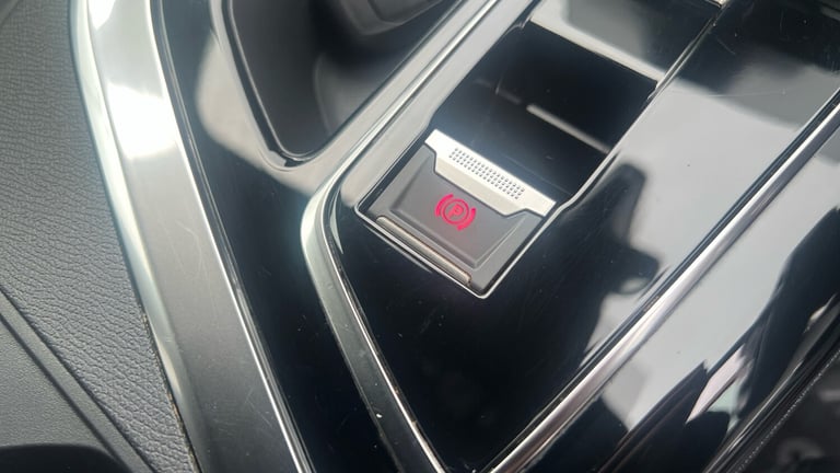 2024 Peugeot 3008 1.6 Hybrid 180 Allure Premium+ 5dr e-EAT8 Estate Estate Hybrid Automatic