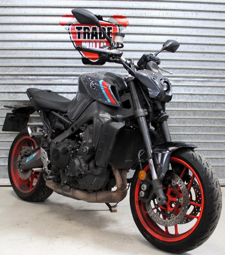 image for 2021 21 YAMAHA MT09 MT-09 ABS GREY NAKED EXPORT ONLY TRADE SALE CAT B V5 NEW MOT