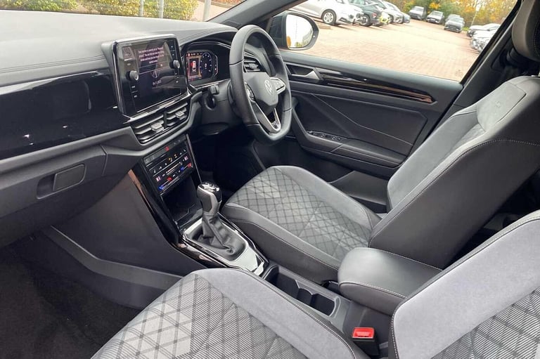 2023 Volkswagen T-Roc 1.5 TSI R-Line 5dr DSG HATCHBACK Petrol Automatic