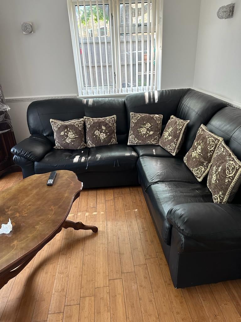 5-6 people sofa for free!!!