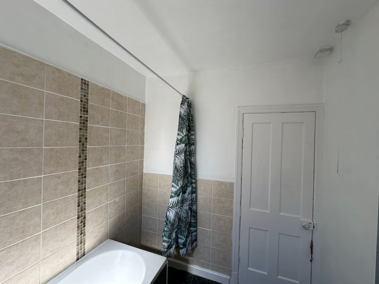 TALBOT ROAD, SOUTH SHIELDS - STUNNING 3-BED HOUSE TO LET 🏡 No Bond | UC Welcome | Prime Location