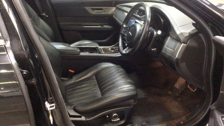 2019 Jaguar XF 2.0 XF Portfolio D Auto 5dr Estate Diesel Automatic