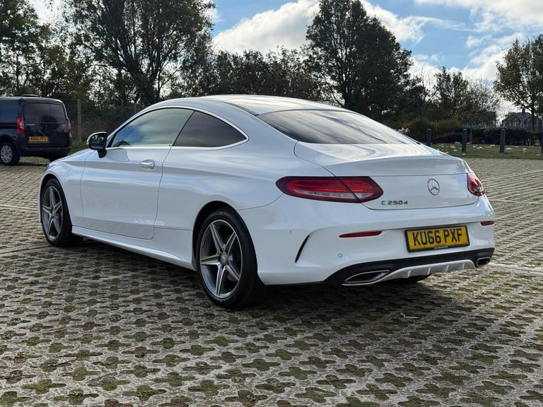 2016 Mercedes-Benz C Class 2.1 C250d AMG Line (Premium Plus) G-Tronic+ Euro 6 (s/s) 2dr COUPE Die...
