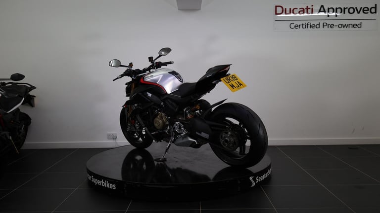 DUCATI STREETFIGHTER V4 SP - 2022 - 600 MILES