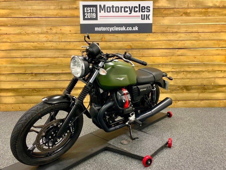 2018 MOTO GUZZI V7 STONE, ONLY 2494 MILES, FSH, COOL ITALIAN RETRO