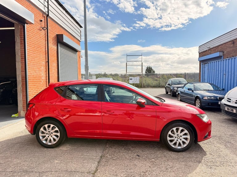2014 SEAT Leon 1.6 TDI CR SE Euro 5 (s/s) 5dr HATCHBACK Diesel Manual