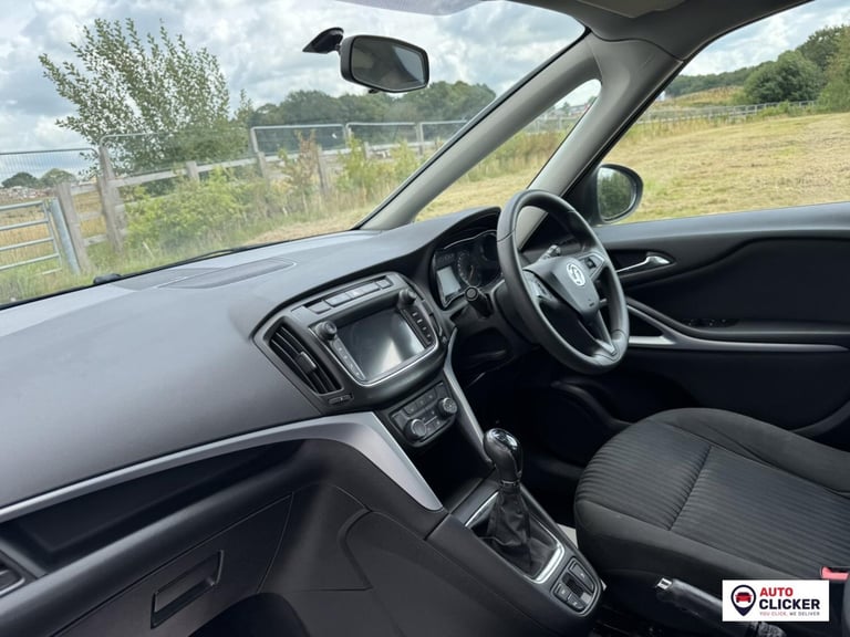 2017 Vauxhall Zafira Tourer 1.6 CDTi ecoFLEX Design MPV 5dr Diesel Manual Euro 6 (s/s) (134 ps) M...