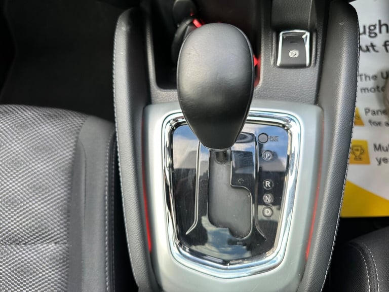 2017 Nissan Qashqai 1.2 DIG-T N-Connecta XTRON 2WD Euro 6 (s/s) 5dr HATCHBACK Petrol Automatic