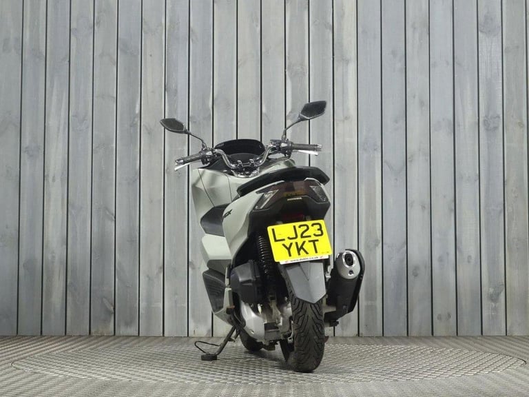 2023 23 HONDA PCX125