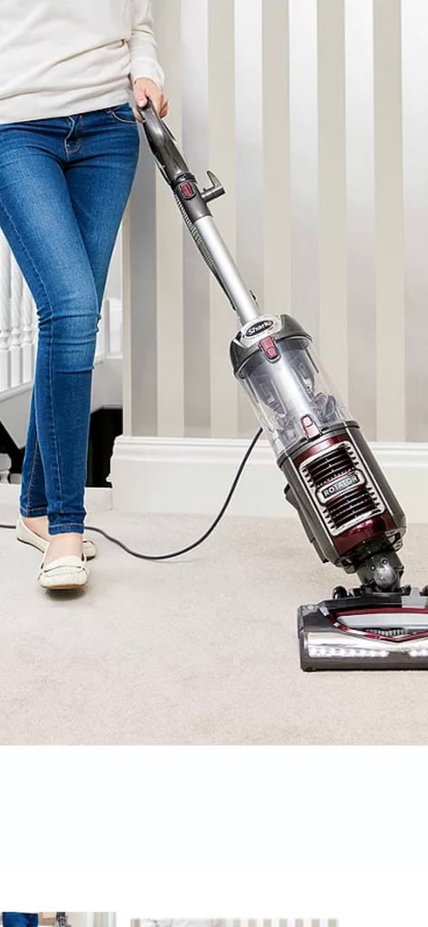 Shark corded upright lift away vacuum cleaner