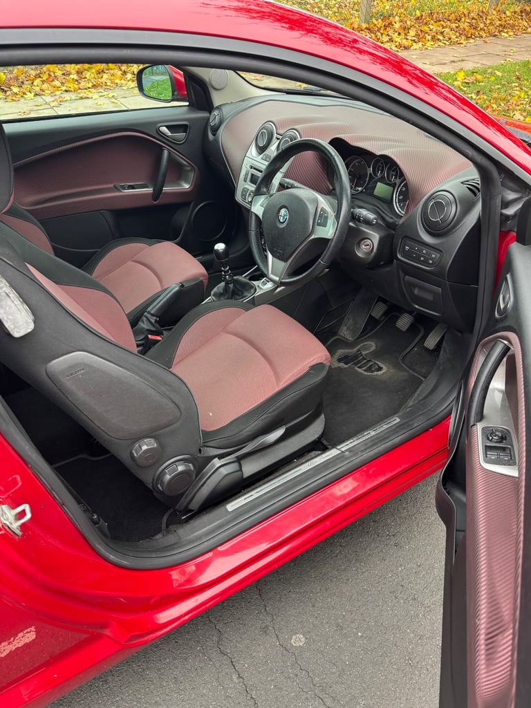 Alfa Romeo, MITO, Hatchback, 2009, Manual, 1368 (cc), 3 doors