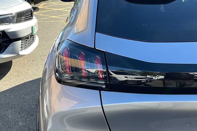 2020 Peugeot 208 1.2 PureTech 130 GT Line 5dr EAT8 HATCHBACK PETROL Automatic