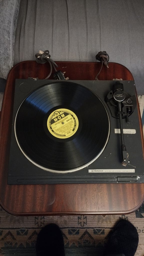 image for PIONEER PL 120  VINYL RECORD TURNTABLE WORKING, please read ad fully