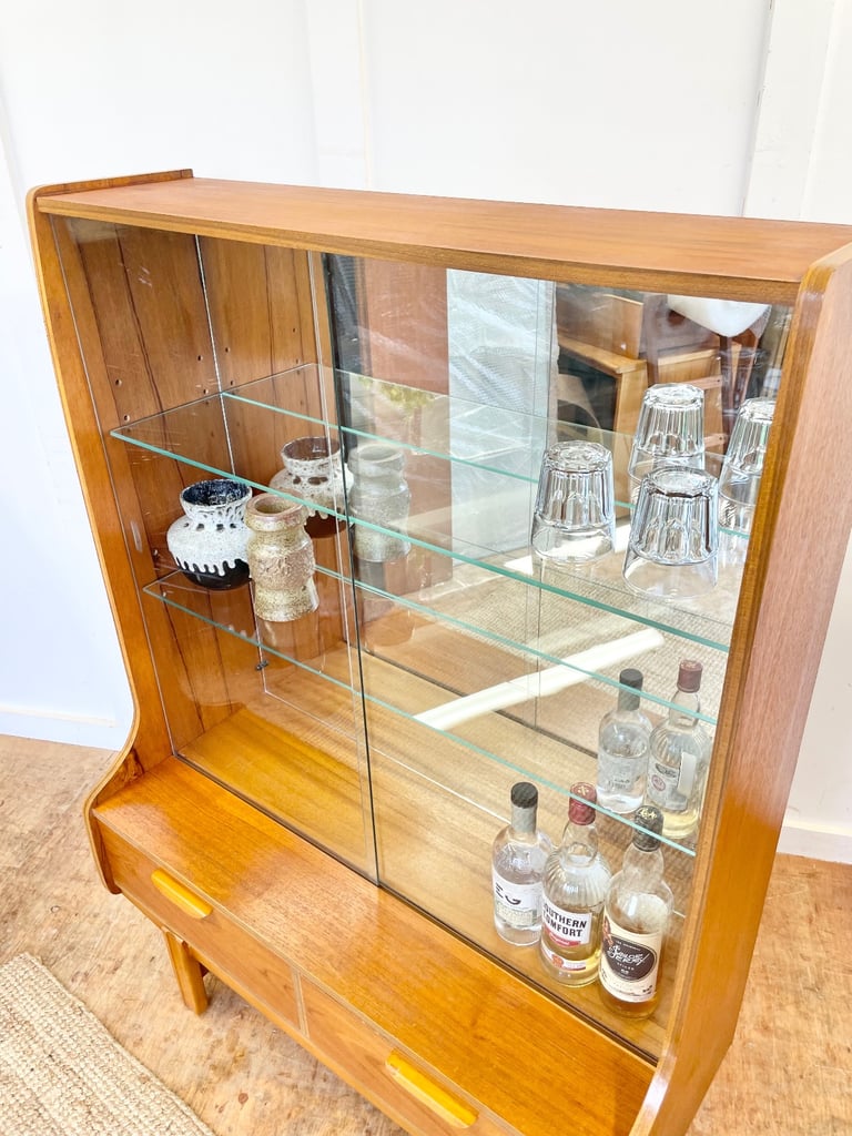 Midcentury Stateroom by Stonehill cocktail display cabinet sideboard teak G Plan era vintage 🚚
