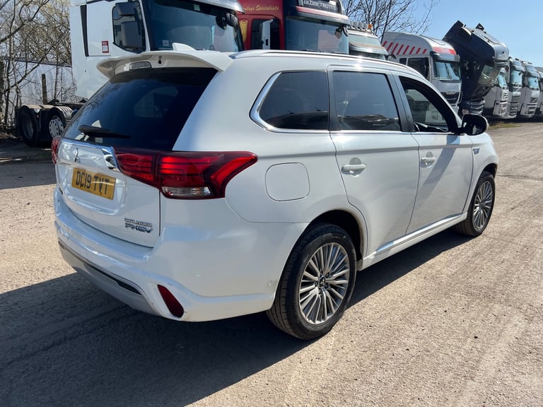 2019 MITSUBISHI OUTLANDER 4H PHEV 2.3 HYBRID ELECTRIC AUTO SUV DAMAGED SALVAGE 