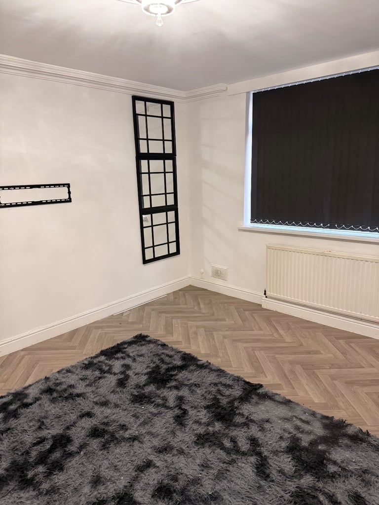 Room to let in shared house (3 Available)