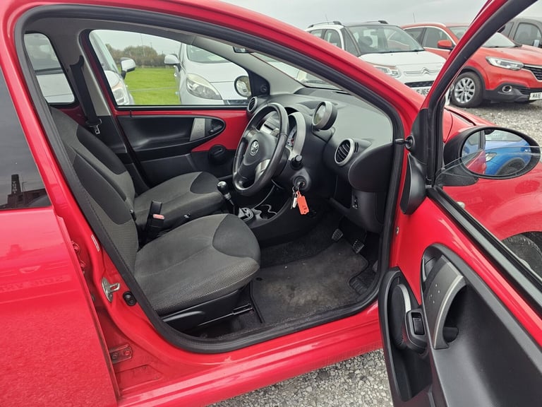 TOYOTA AYGO 1.0 VVT-i Mode 2014