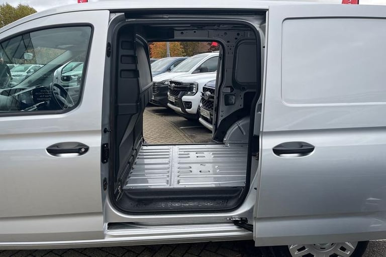 2025 Ford Transit Connect 250 Trend AUTO L2 LWB 1.5 EcoBoost PHEV 150ps, BLUETOOTH, REAR PARKING ...