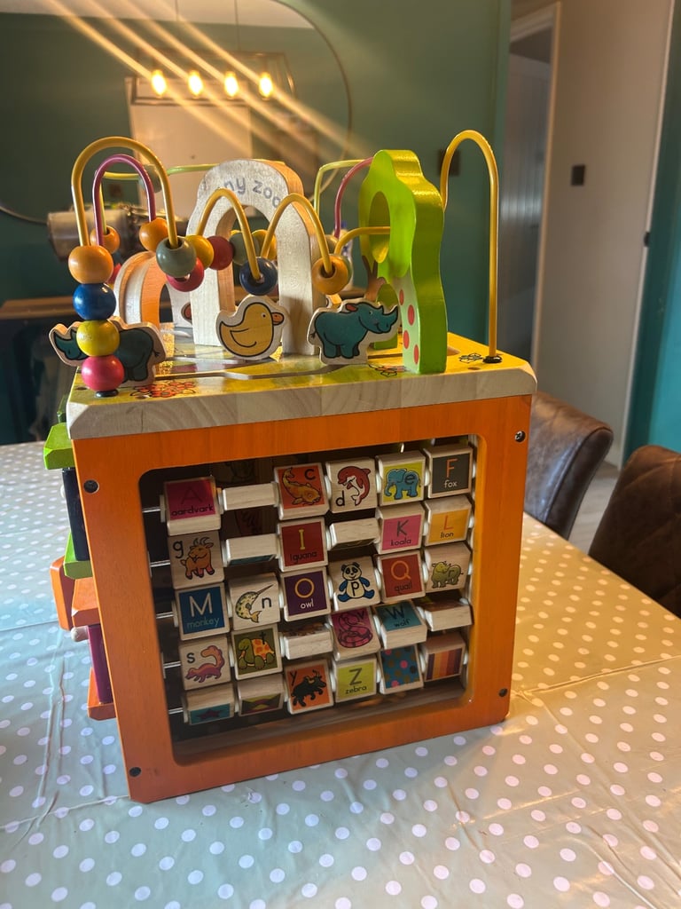image for Activity cube 