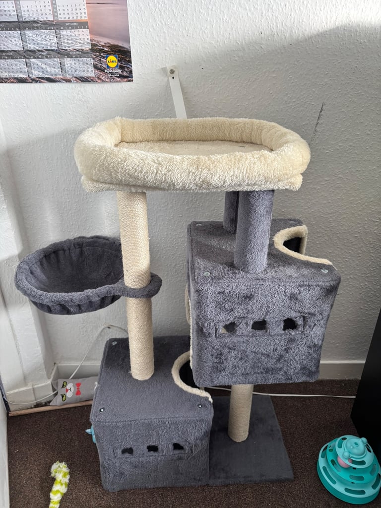 image for Cat tower 